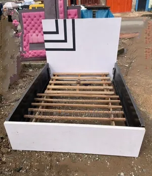 Top Quality 41⁄2 by 6 Bedframe