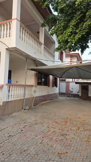 4bdrm Duplex in Zone 6 / Wuse for sale