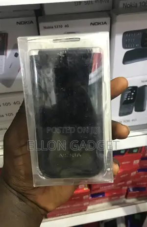 New Nokia 2720 Flip 512 GB Black