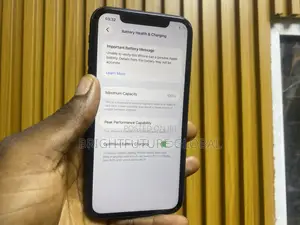 Apple iPhone 11 64 GB Black