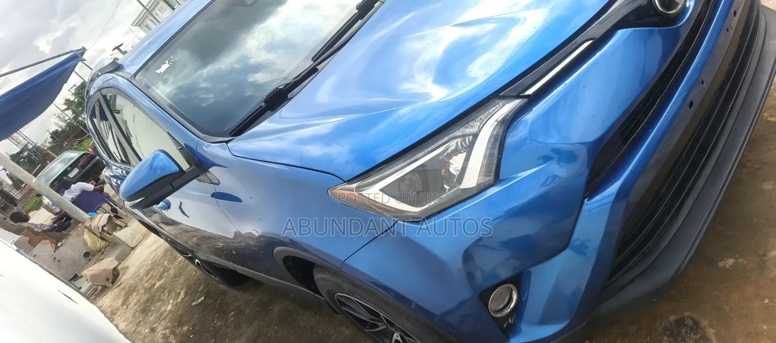 Toyota RAV4 2017 Blue