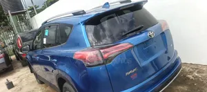 Toyota RAV4 2017 Blue