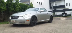 Lexus SC 430 Convertible 2005 Gold
