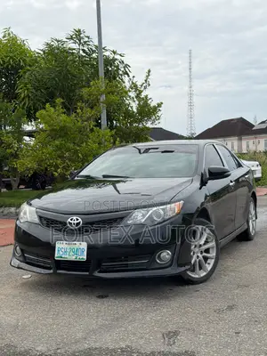 Toyota Camry SE 4dr Sedan (2.5L 4cyl 6A) 2012 Black