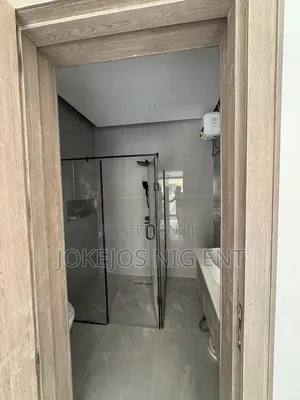 Furnished 2bdrm Apartment in Lekki Phase 1 for rent