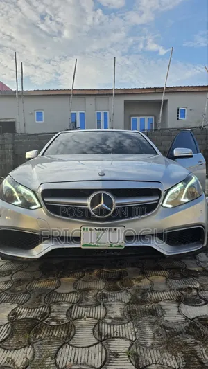 Mercedes E300 2012