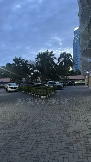 Furnished 4bdrm Apartment in Ikoyi, Lekki Phase 1 for rent