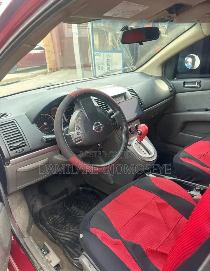 Nissan Sentra 2008 Red