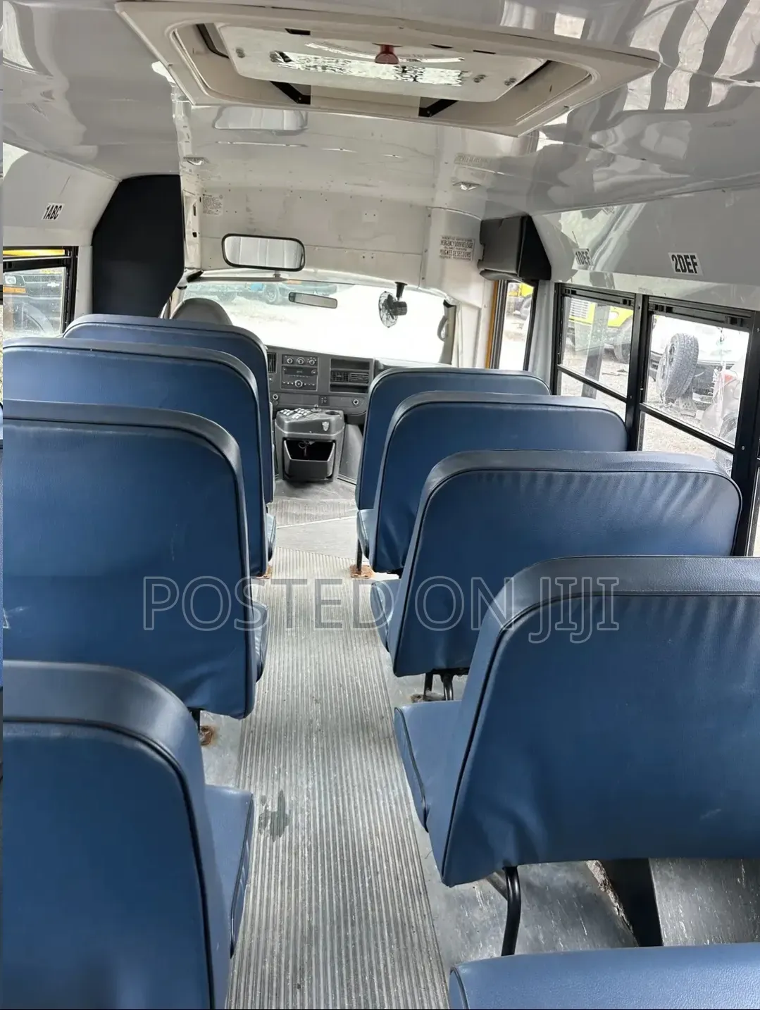 GMC Savana 2024 Blue