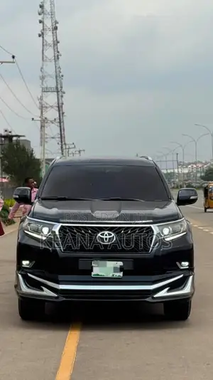 Toyota Land Cruiser Prado 2018 Black