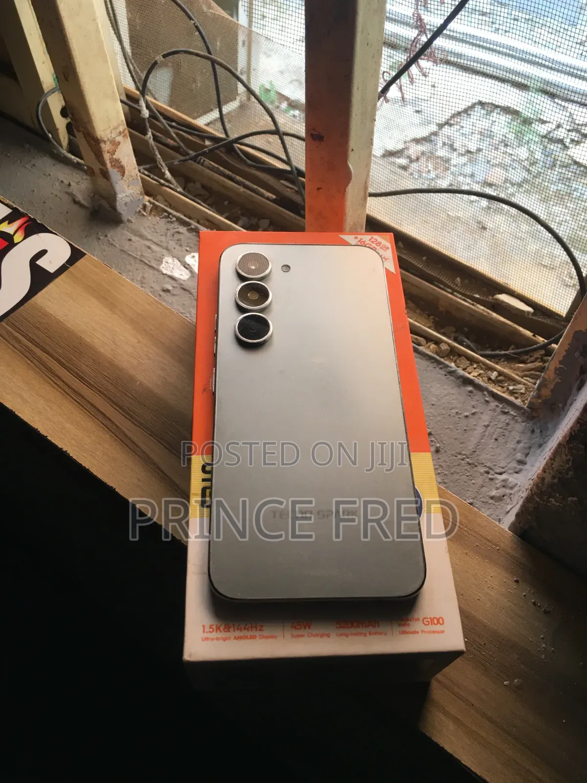 Tecno Spark 40 Pro 128 GB Gray