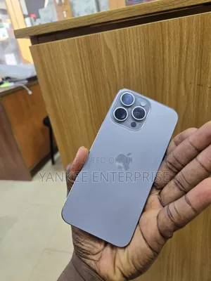 Apple iPhone 15 Pro Max 512 GB Silver
