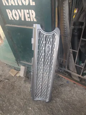 Front Grille Range Rover Vogue 06 08
