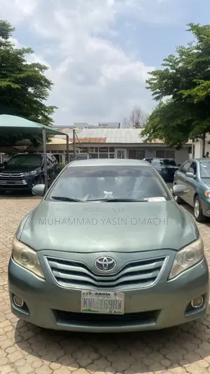 Toyota Camry 2012 Green