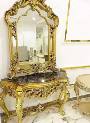 Royal Mirror Console Table