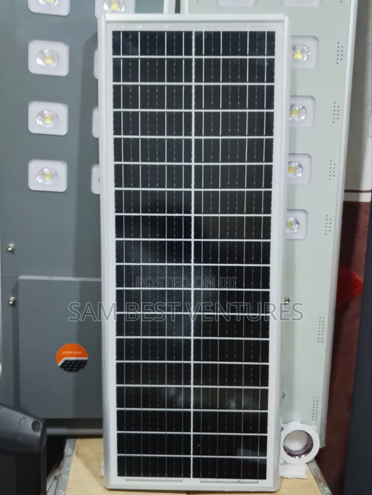 8 Eyes Putin Solar Industry Light