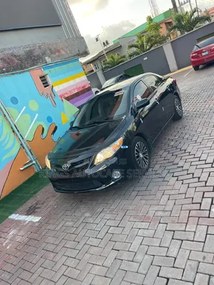 Toyota Corolla 2011 Black