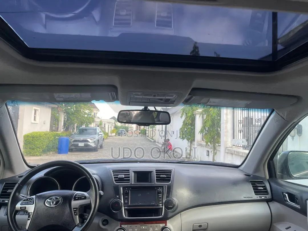 Toyota Highlander 2013 Gray