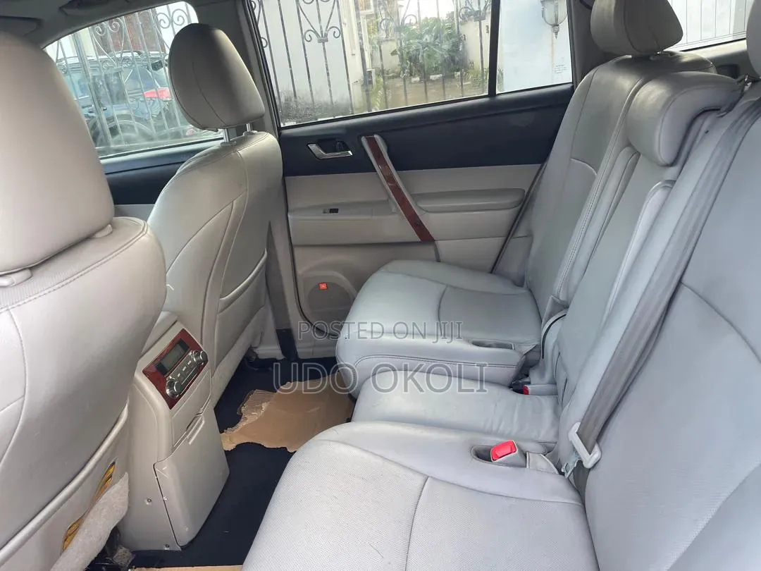 Toyota Highlander 2013 Gray