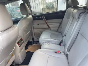 Toyota Highlander 2013 Gray