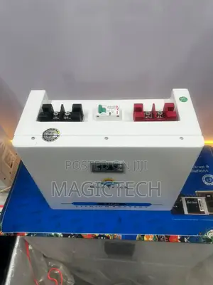 2.5kwh/12v Suntrick Lithium Battery