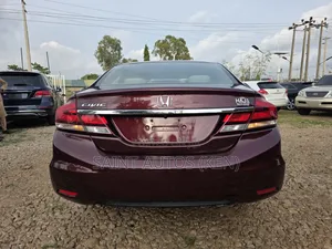 Honda Civic EX 4dr Sedan (1.8L 4cyl CVT) 2015