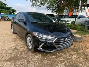 Hyundai Elantra 2016 Black