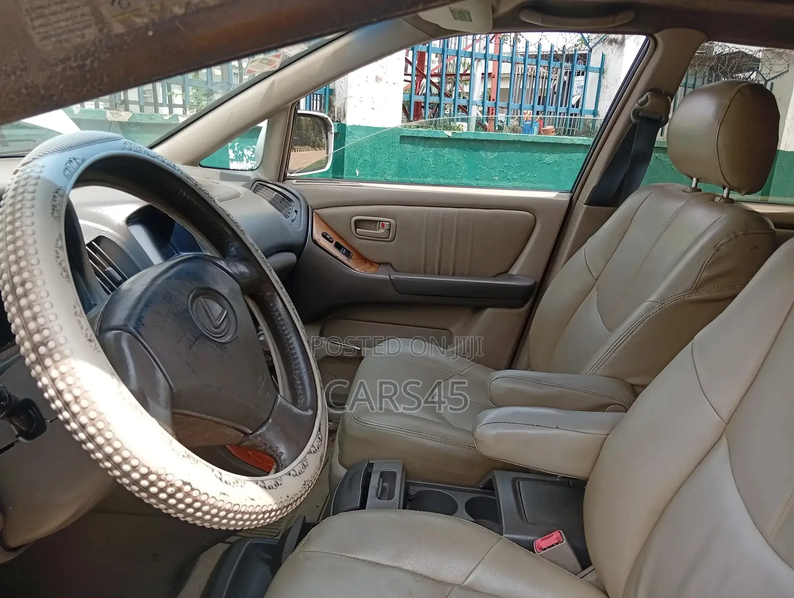 Lexus RX 2000 White