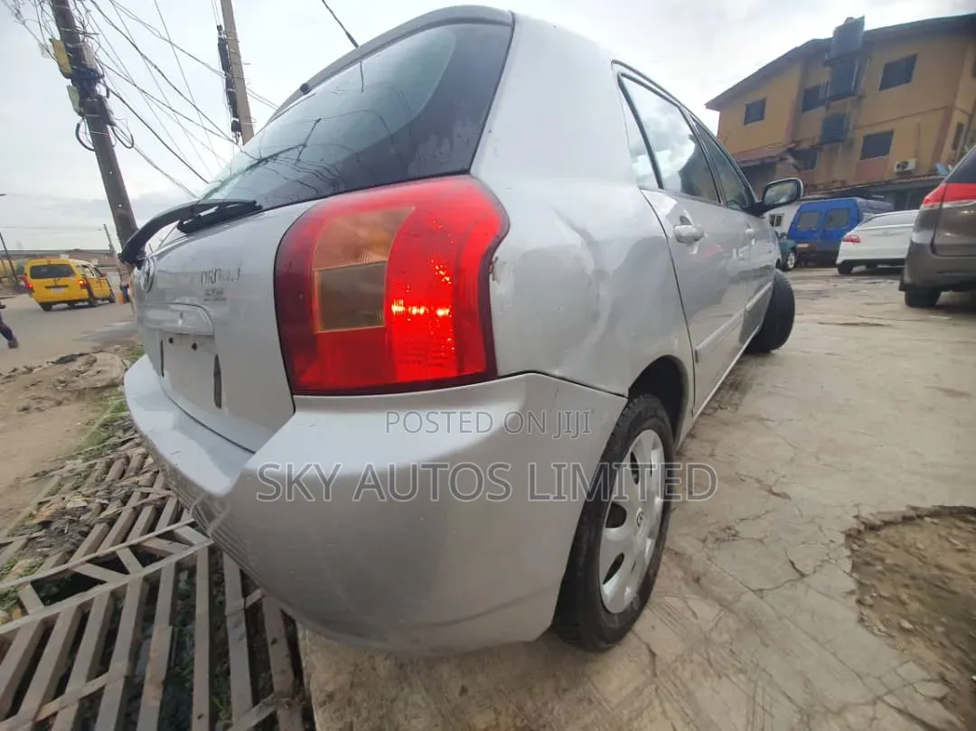 Toyota Corolla 2003 Silver