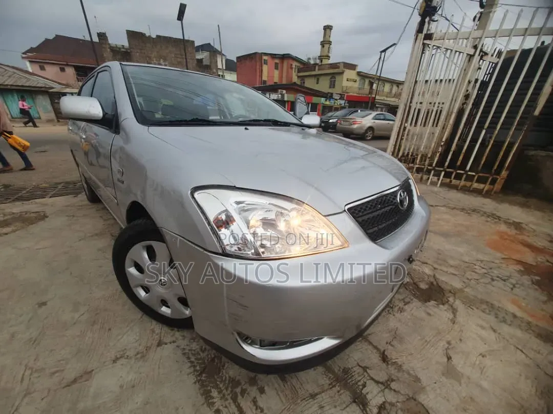 Toyota Corolla 2003 Silver