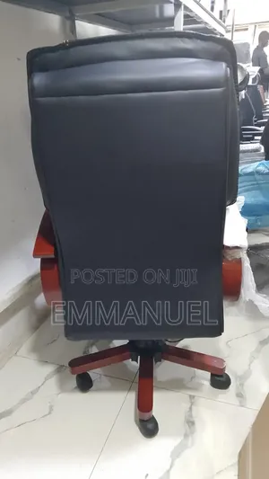 Super Executive Office Chair