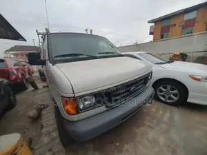 Ford E250 2006 White