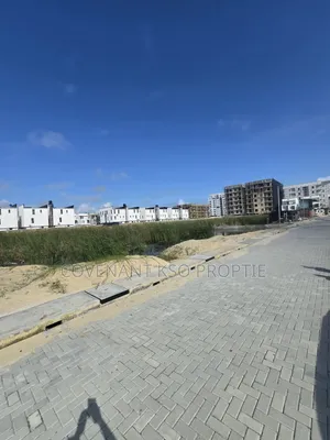3000sqrts in Belevista Estate Freedom Way Lekki Phase 1. Price: 4.5b