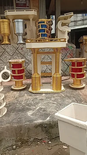 Pulpit With 2 Offering Basket