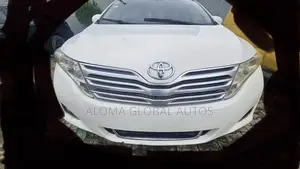 Toyota Venza AWD 2010 White