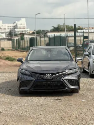 Toyota Camry 2021 Gray