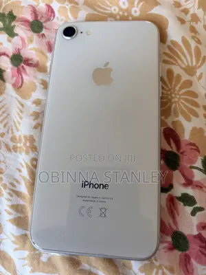 Apple iPhone 8 64 GB White