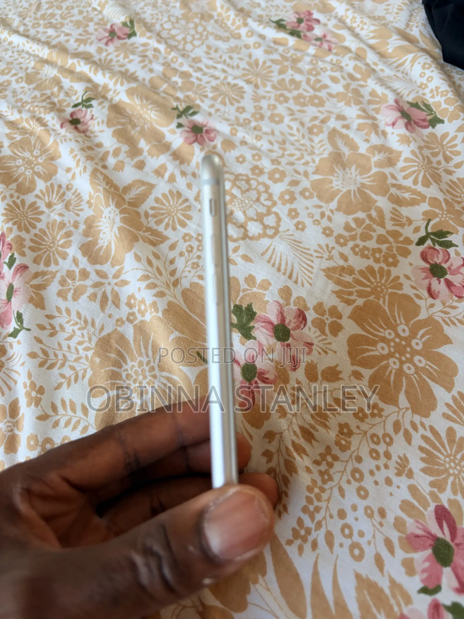 Apple iPhone 8 64 GB White