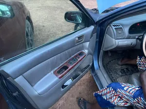 Toyota Camry 2004 Blue