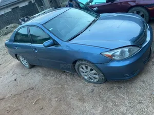 Toyota Camry 2004 Blue