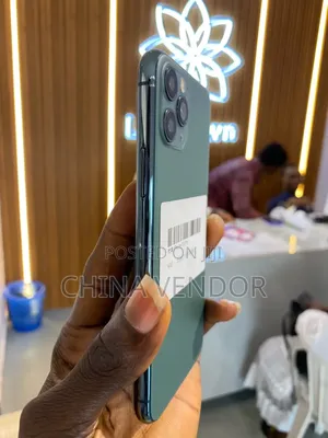 Apple iPhone 11 Pro 64 GB Green