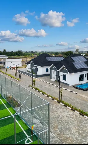 4bdrm Bungalow in Elerangbe for sale