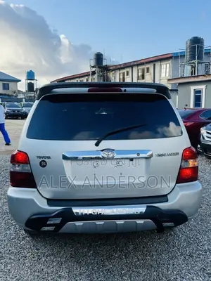 Toyota Highlander 4x4 2005 Silver