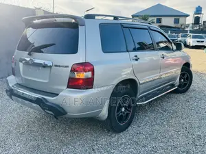 Toyota Highlander 4x4 2005 Silver