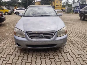 Kia Cerato 2008 Silver
