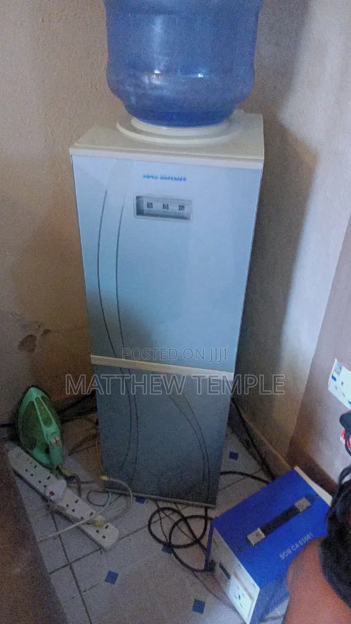 Water Dispenser
