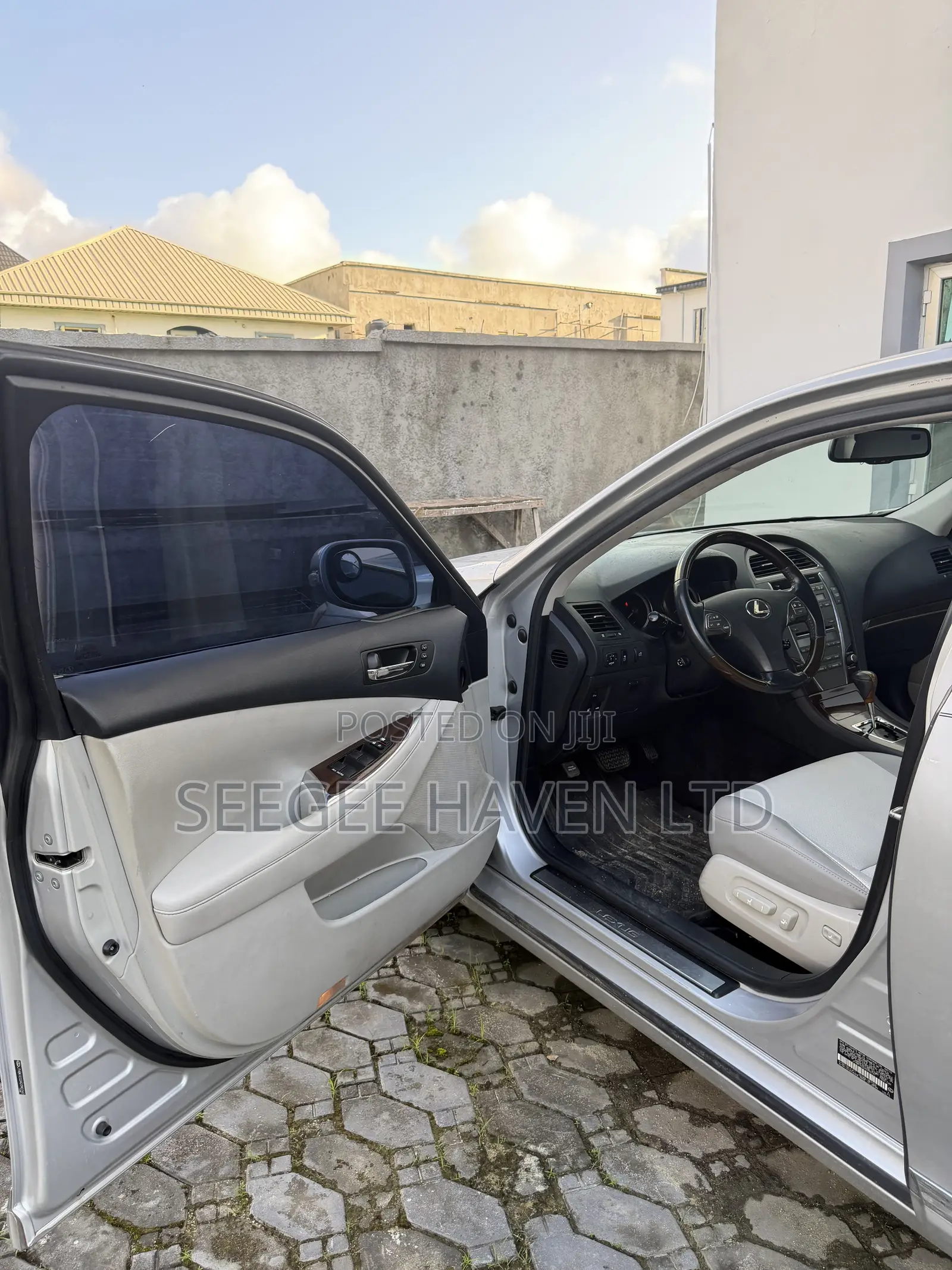 Lexus ES 350 2010 Silver