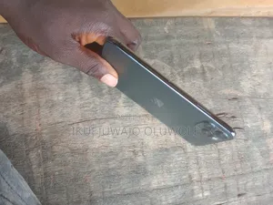 New Apple iPhone 11 Pro Max 256 GB Black