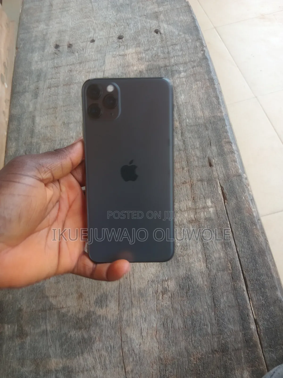 New Apple iPhone 11 Pro Max 256 GB Black