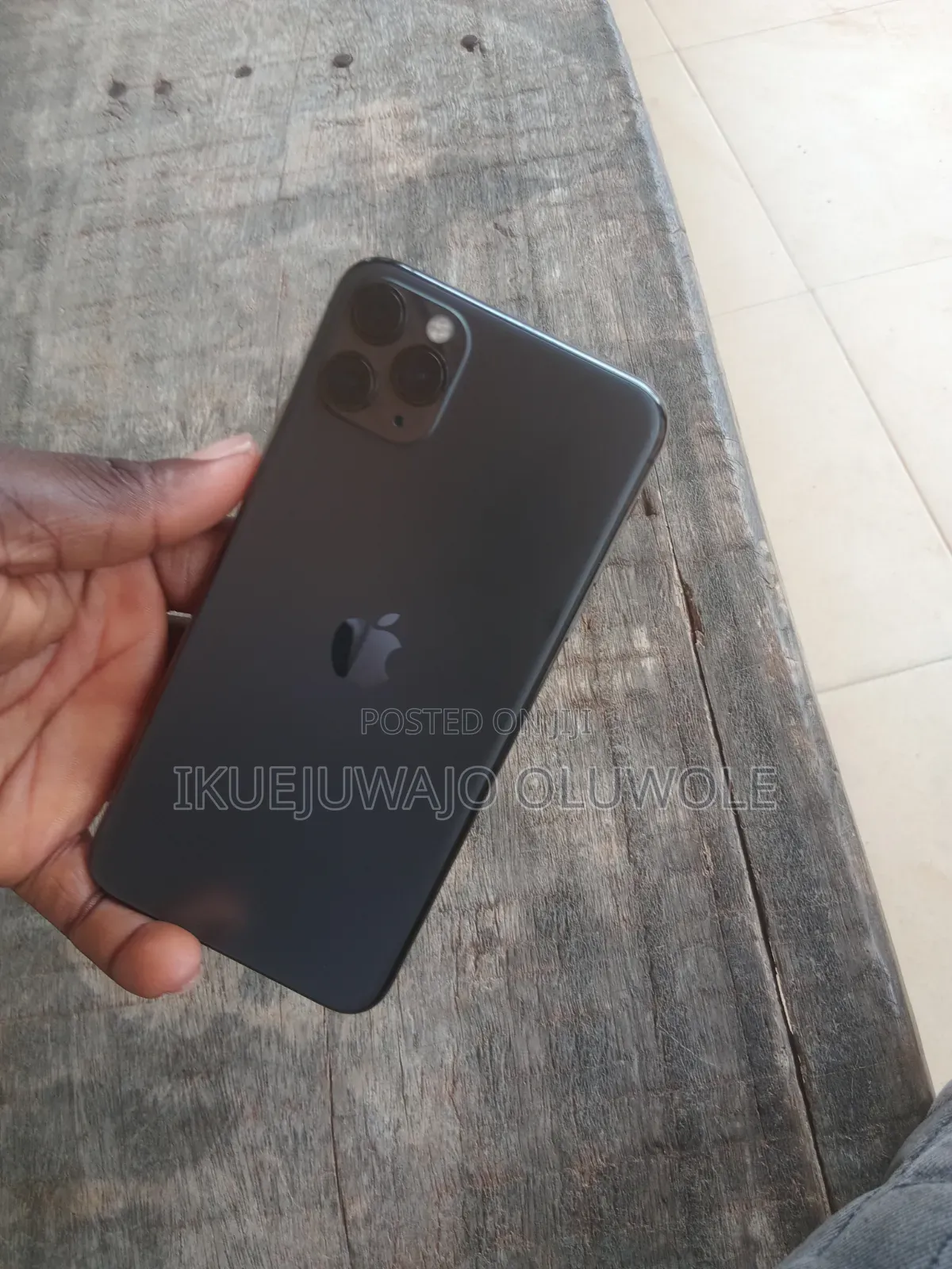 New Apple iPhone 11 Pro Max 256 GB Black